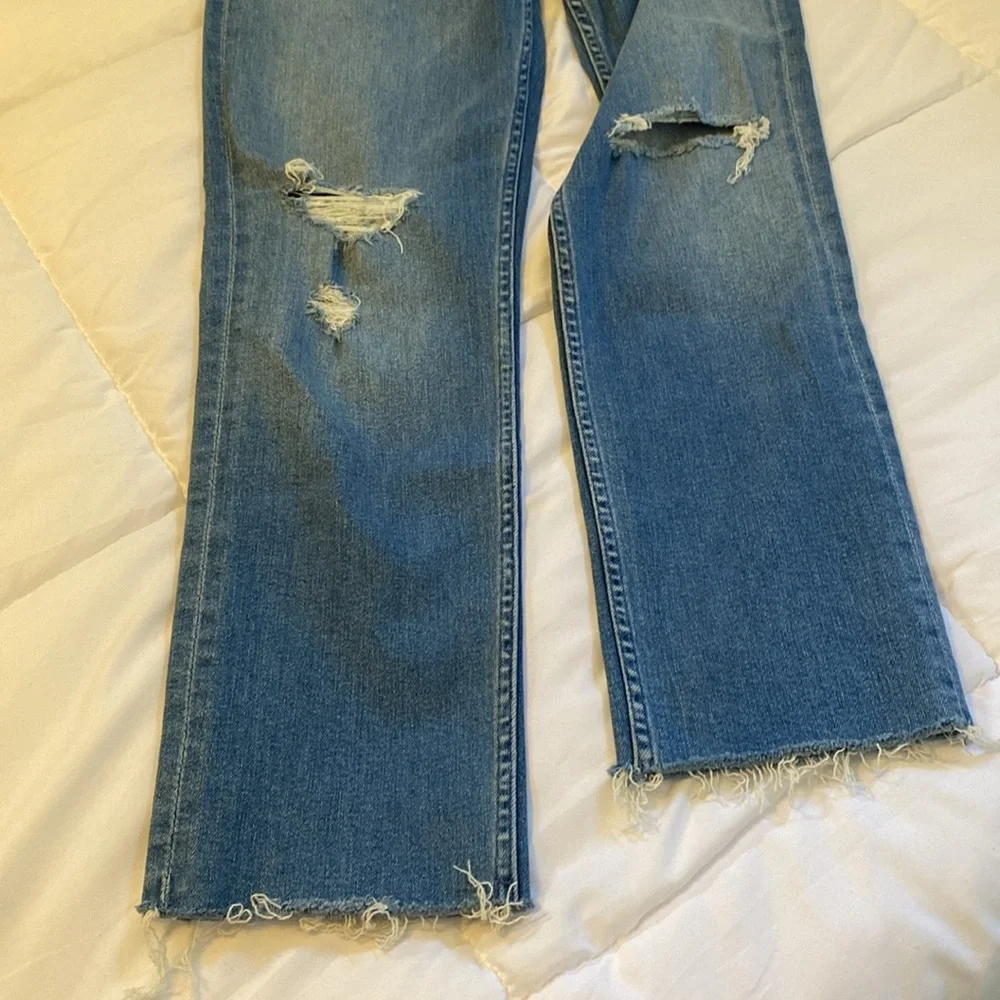 Mother the Rider Ripped High Rise Ankle Jeans. Straight leg. Sz: 30 - Picture 5 of 14